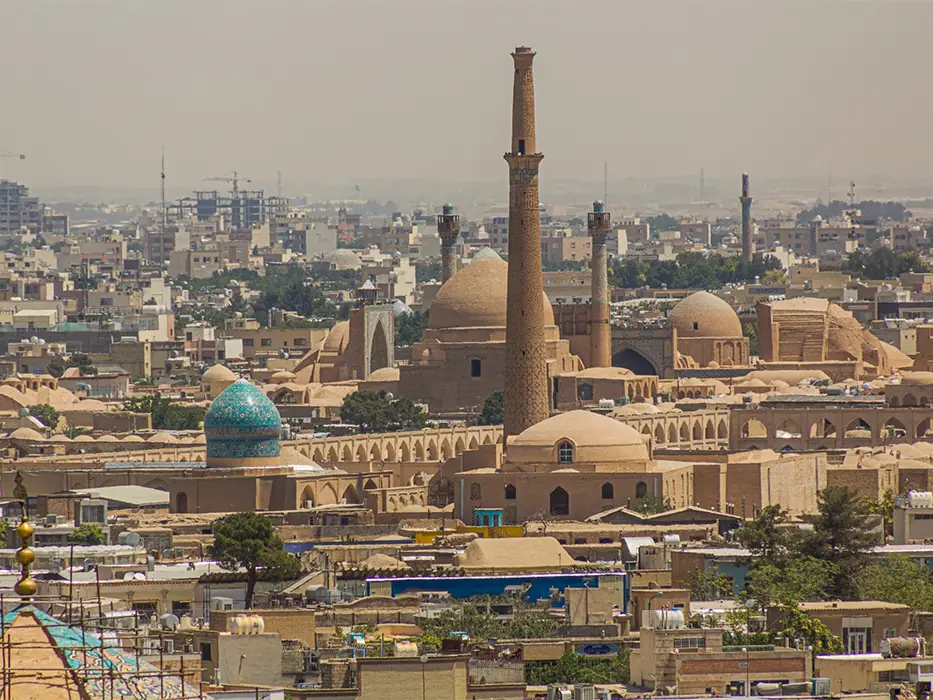 اصفهان کجاست؟