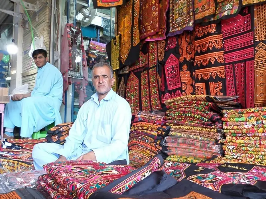 لباس محلی؛ نماد هویت بومی مردم چابهار