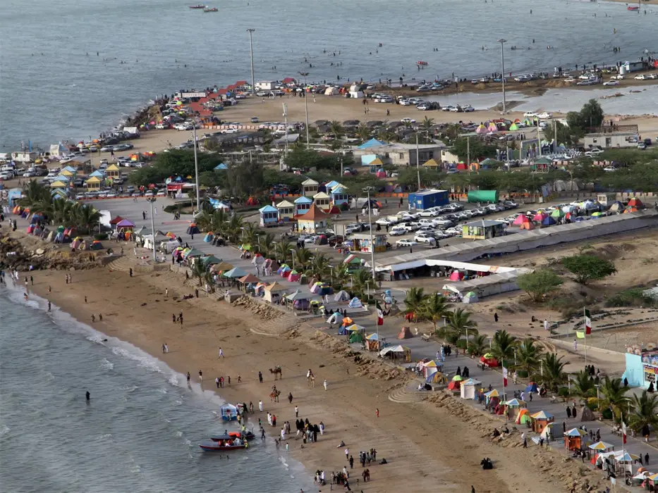 پلاژ ساحلی تیس -مکان های تفریحی چابهار