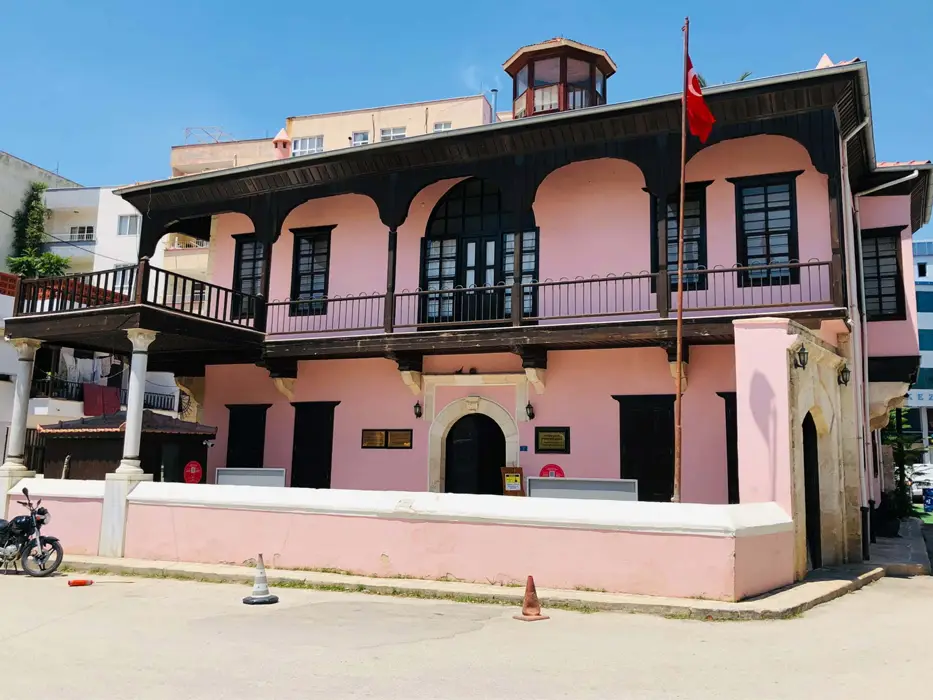 موزه و خانه آتاتورک