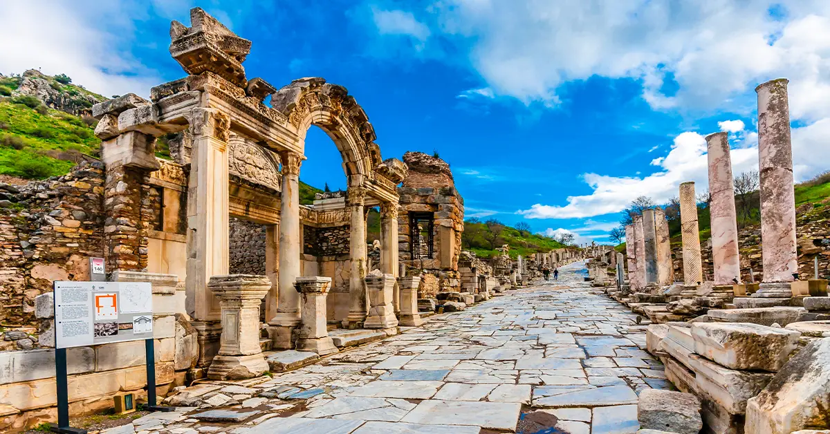 شهر باستانی افسوس (Ancient City and Ruins of Ephesus)