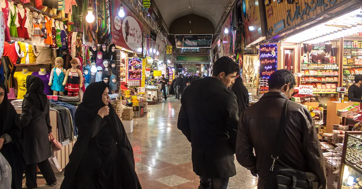 معایب زندگی در مشهد که باید بدانید