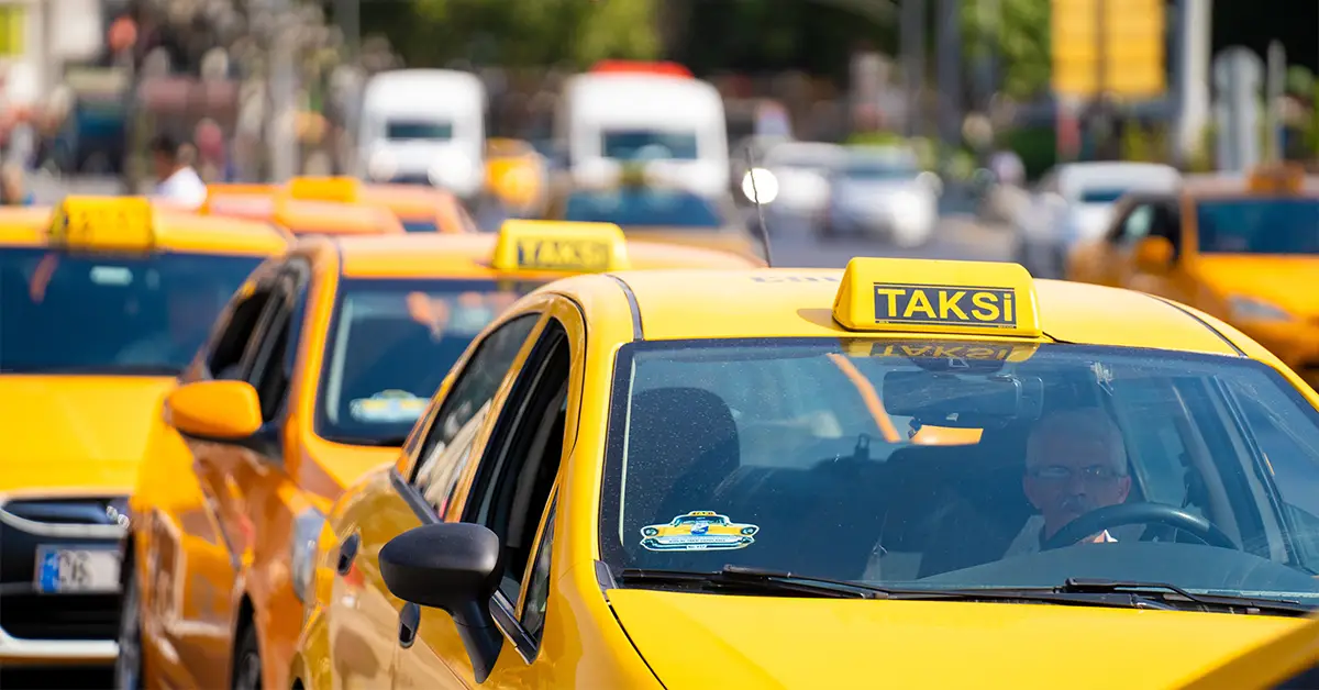 حمل و نقل فرودگاهی و شهری در آنتالیا