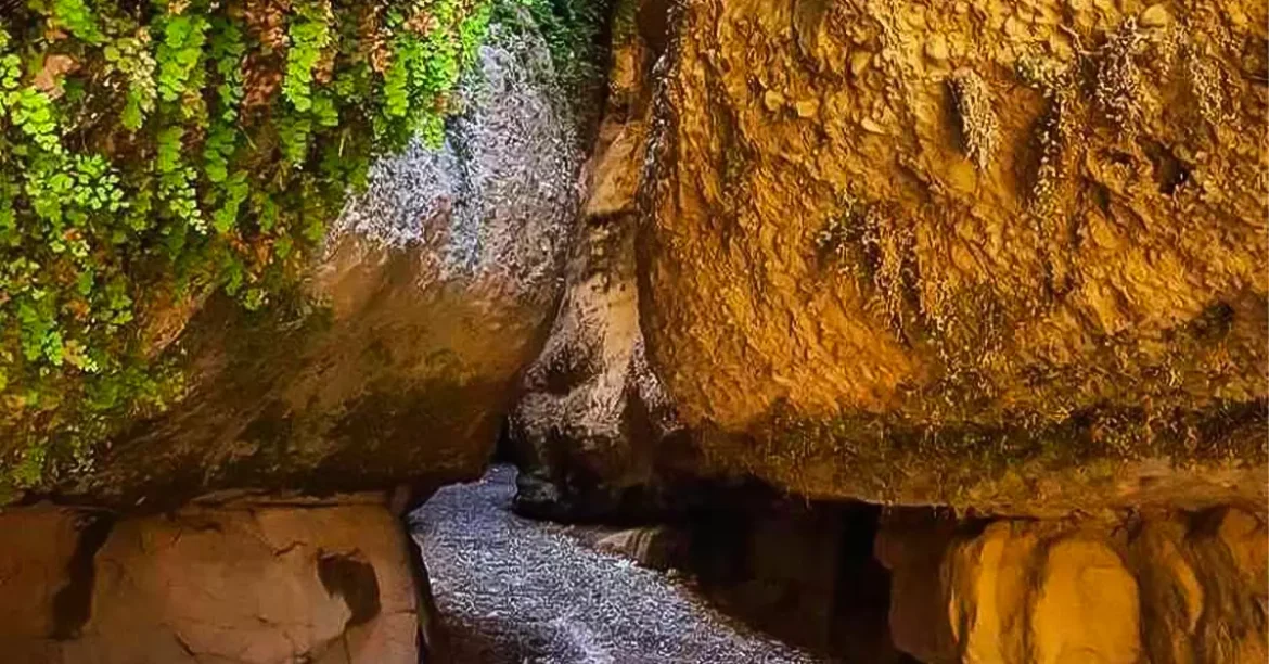 غار زینگان ایلام