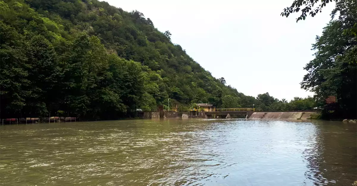 آبشار ذوات چالوس