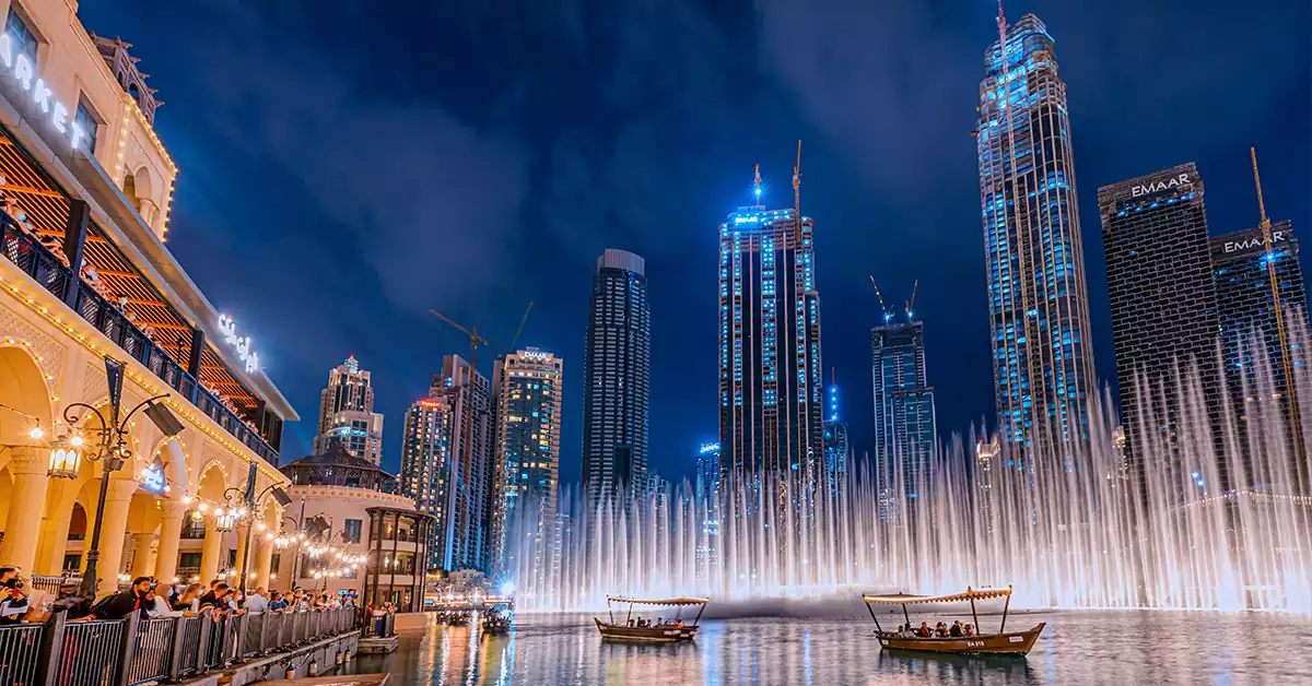 تماشای فوارههای دبی (Dubai Fountain)