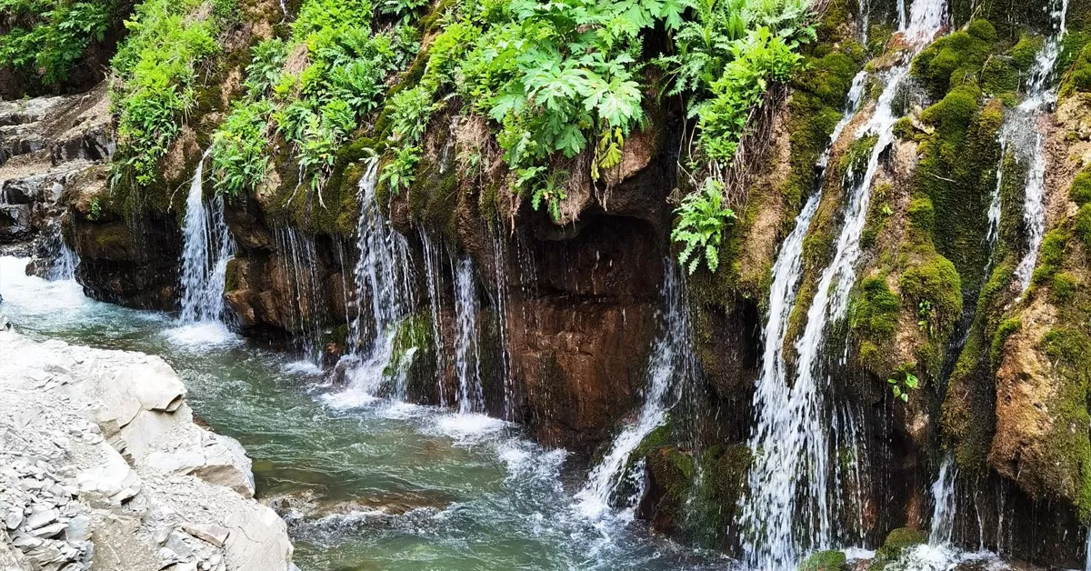 آبشار هفت چشمه - طبیعت اطراف کرج