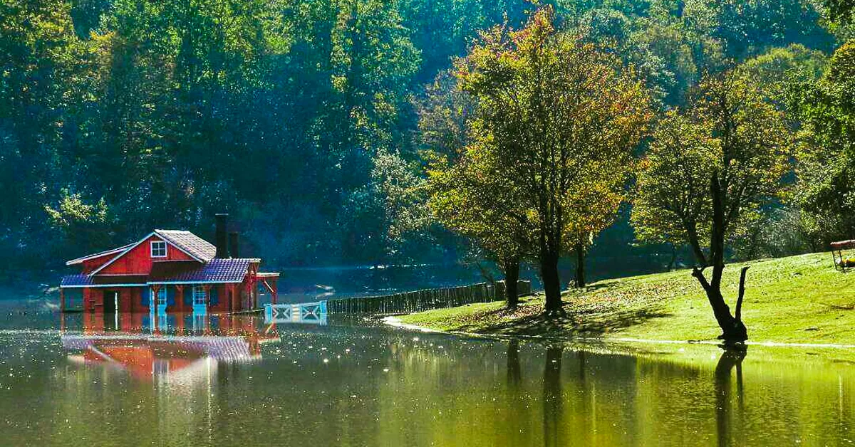 دریاچه سقالکسار - جاذبه های تفریحی رشت