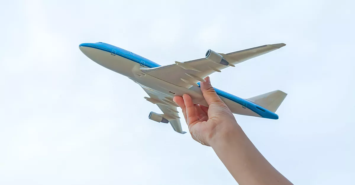 سفر هوایی خانواده همراه کودک و نوزاد