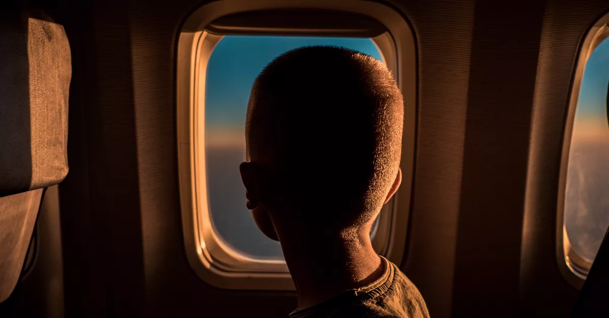 راهنمای قوانین پرواز برای کودکان و نوزادان