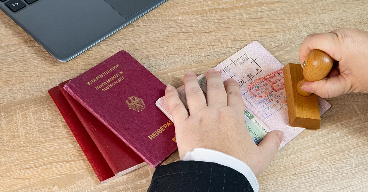 کنترل کالای مسافری در مرز زمینی