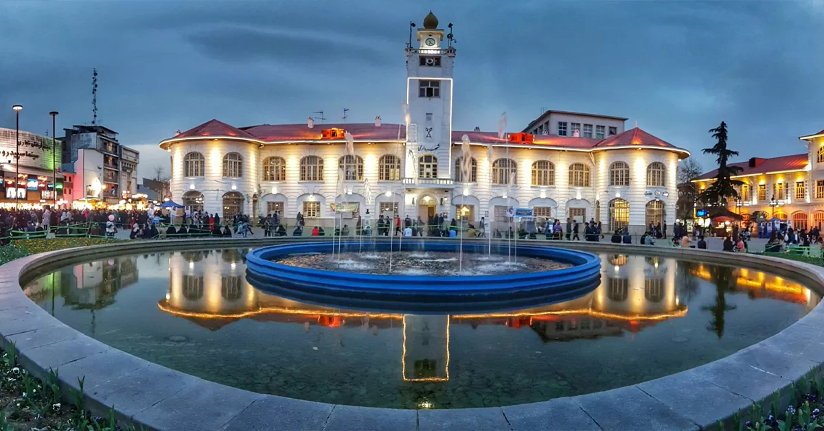 میدان شهرداری