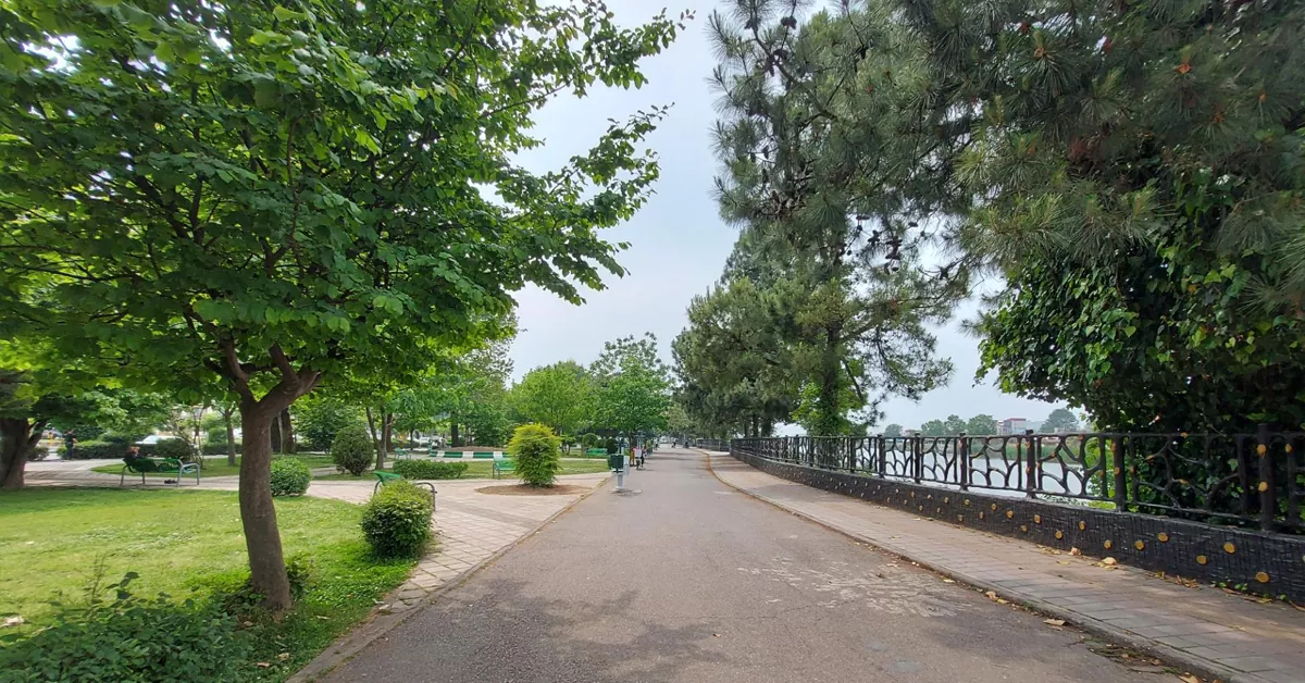 پارک دانشجو رشت - جاذبه های تفریحی رشت