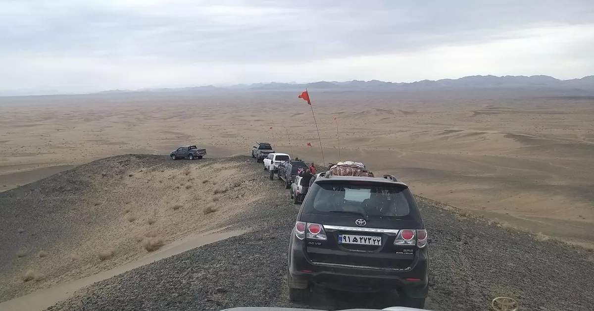 ریگ شتران - جاذبه های طبس