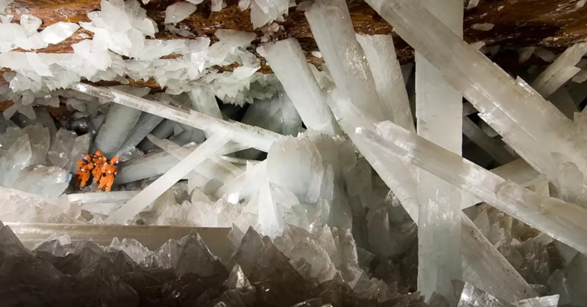 غار کریستالی مکزیک (Cave of Crystals) - عجیب ترین مکان های دنیا